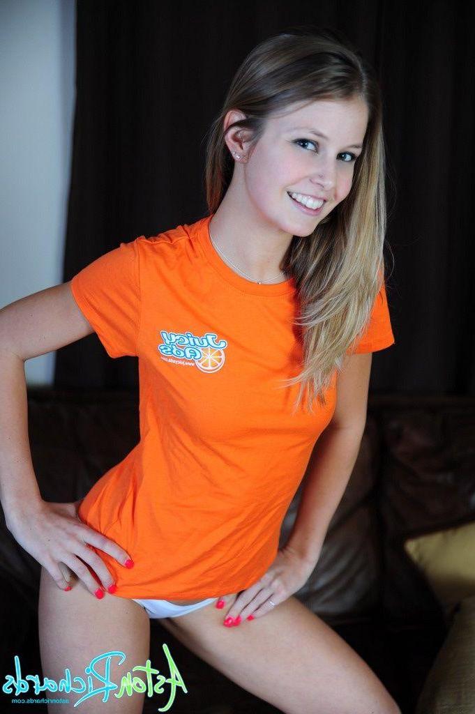 15P Pictures of teen Aston Richards teasing in an orange shirt
