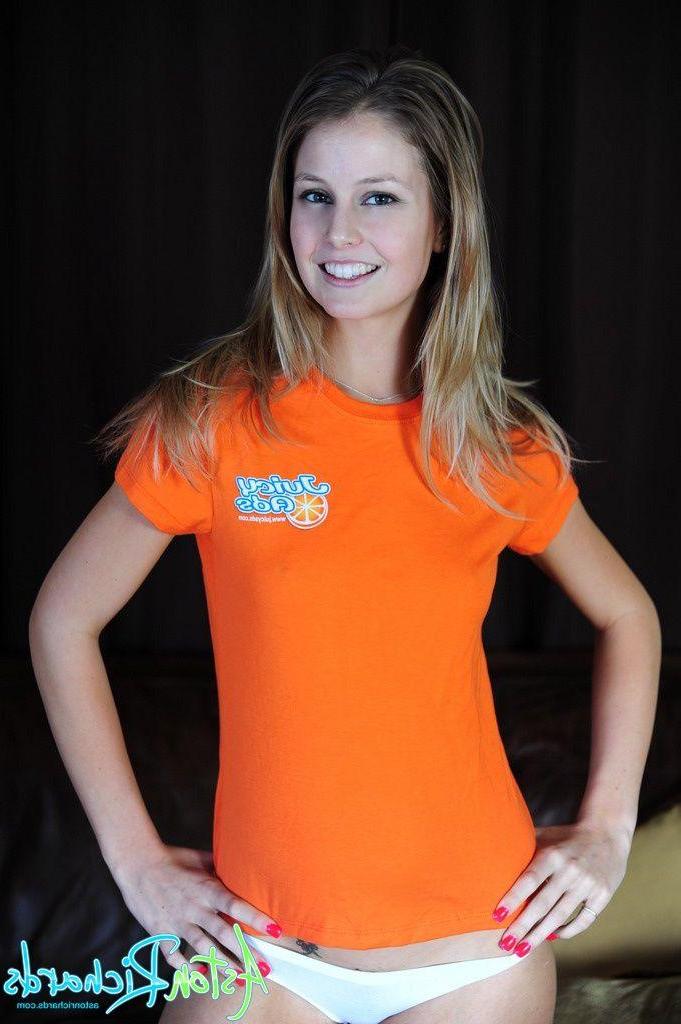 15P Pictures of teen Aston Richards teasing in an orange shirt