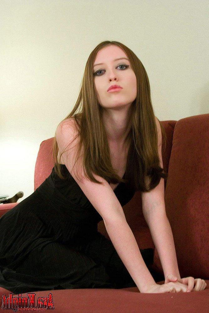 20P Pictures of teen Ava Knight spreading her legs for a hard fuck