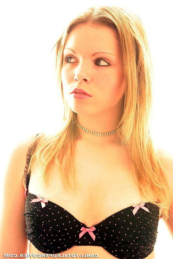 20P Pictures of teen girl Carli showing her perky tits