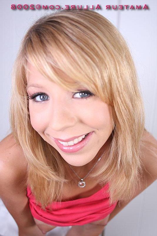 16P Perky teen babe Chase blows cock and eats semen