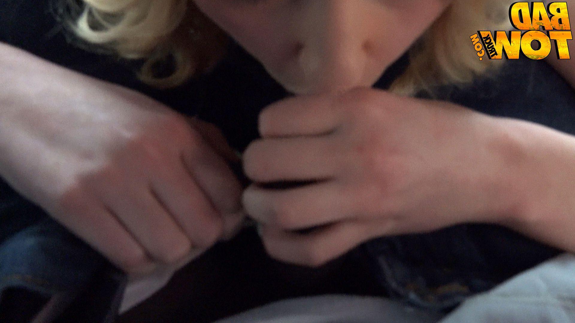 20P Chloe Couture is stranded with no cash so she fucks the tow truck driver for a free lift