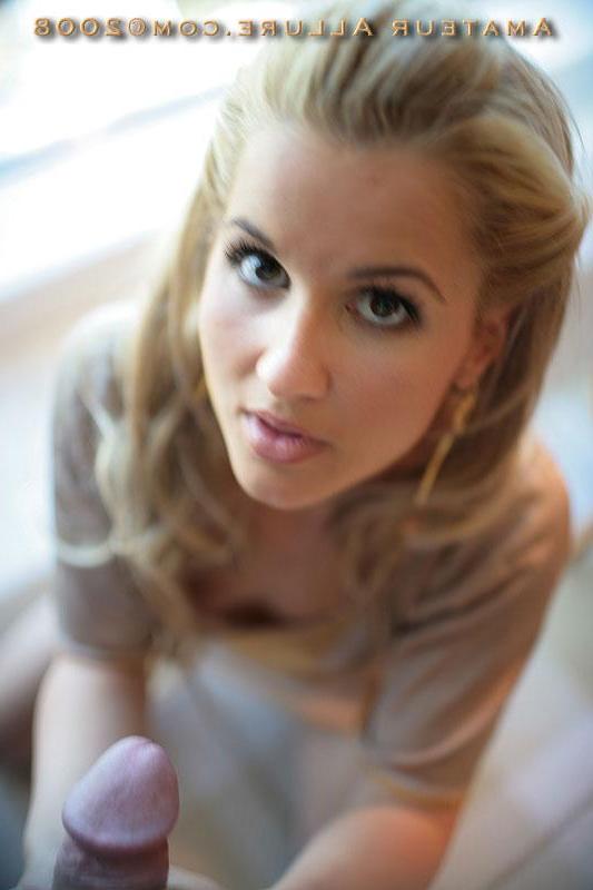 16P Gorgeous blonde teen posing nude and sucking cock