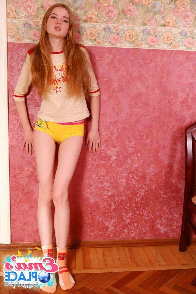 15P Pictures of Ema's Place showing you her perky tits