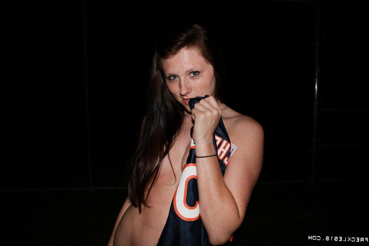 12P Sexy amateur teen Freckles 18 sends her love to her favourite team