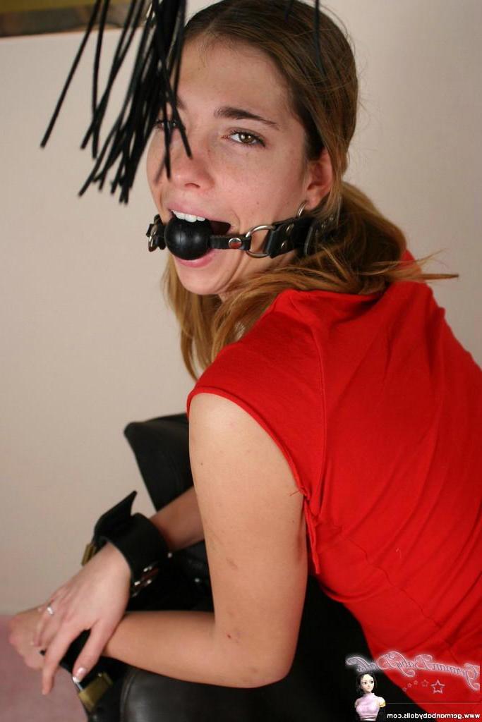 16P Amy bondage fantasies with handcuffs