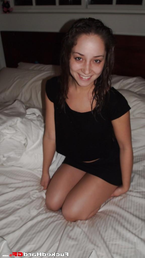 16P Lusty amateur teen brunette stripping and masturbating her pussy