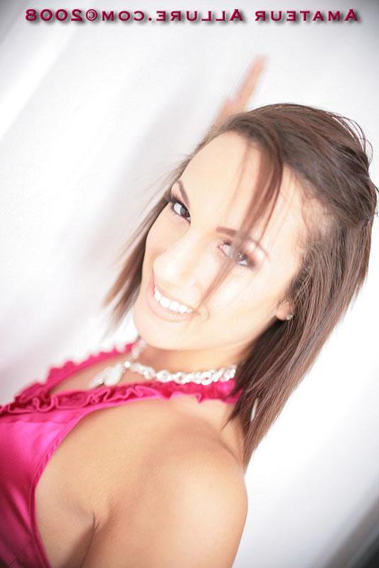 16P Hot teen with a hard body gives head and gets fucked