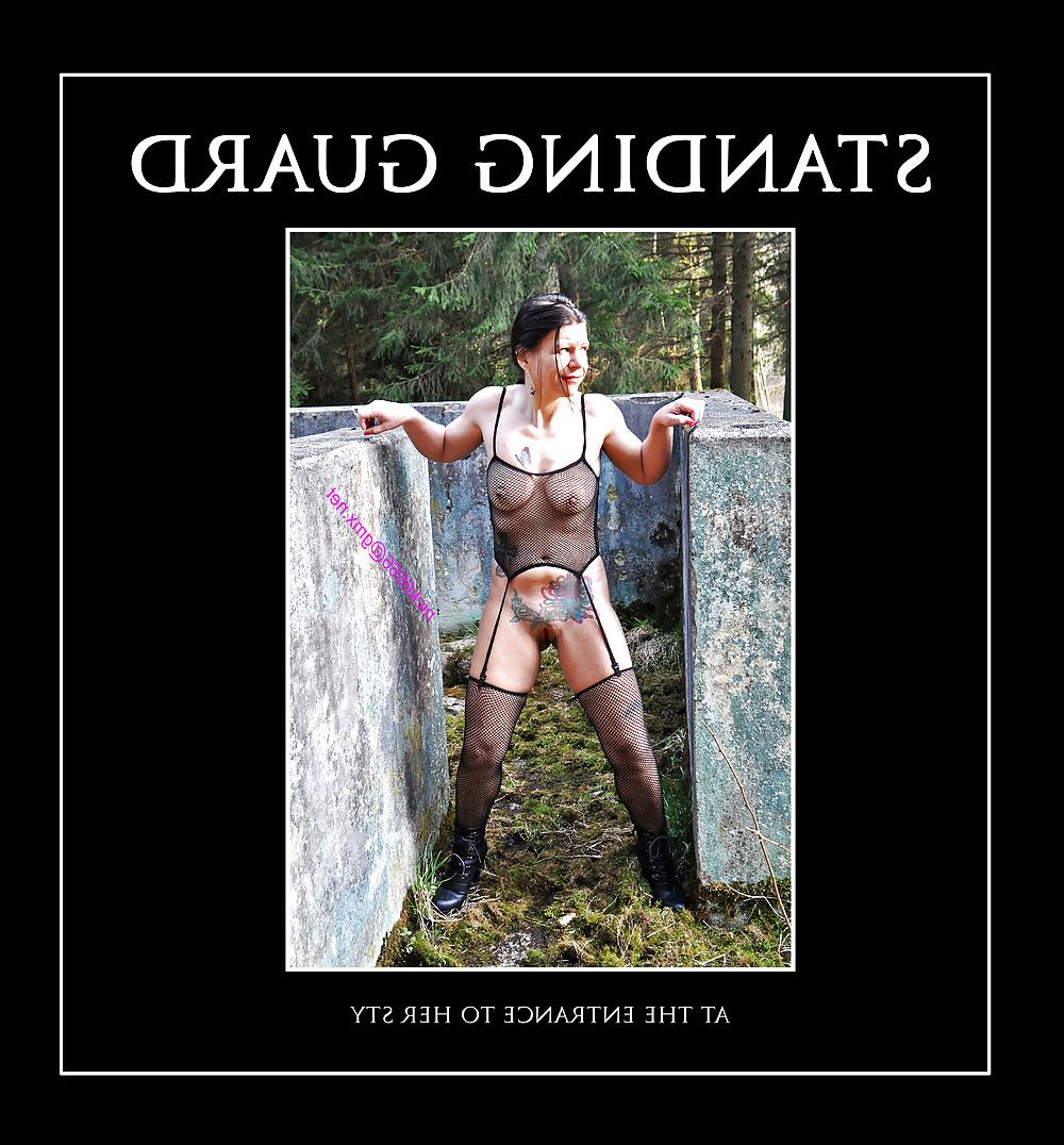 23P The Best of Naked Wife Petra