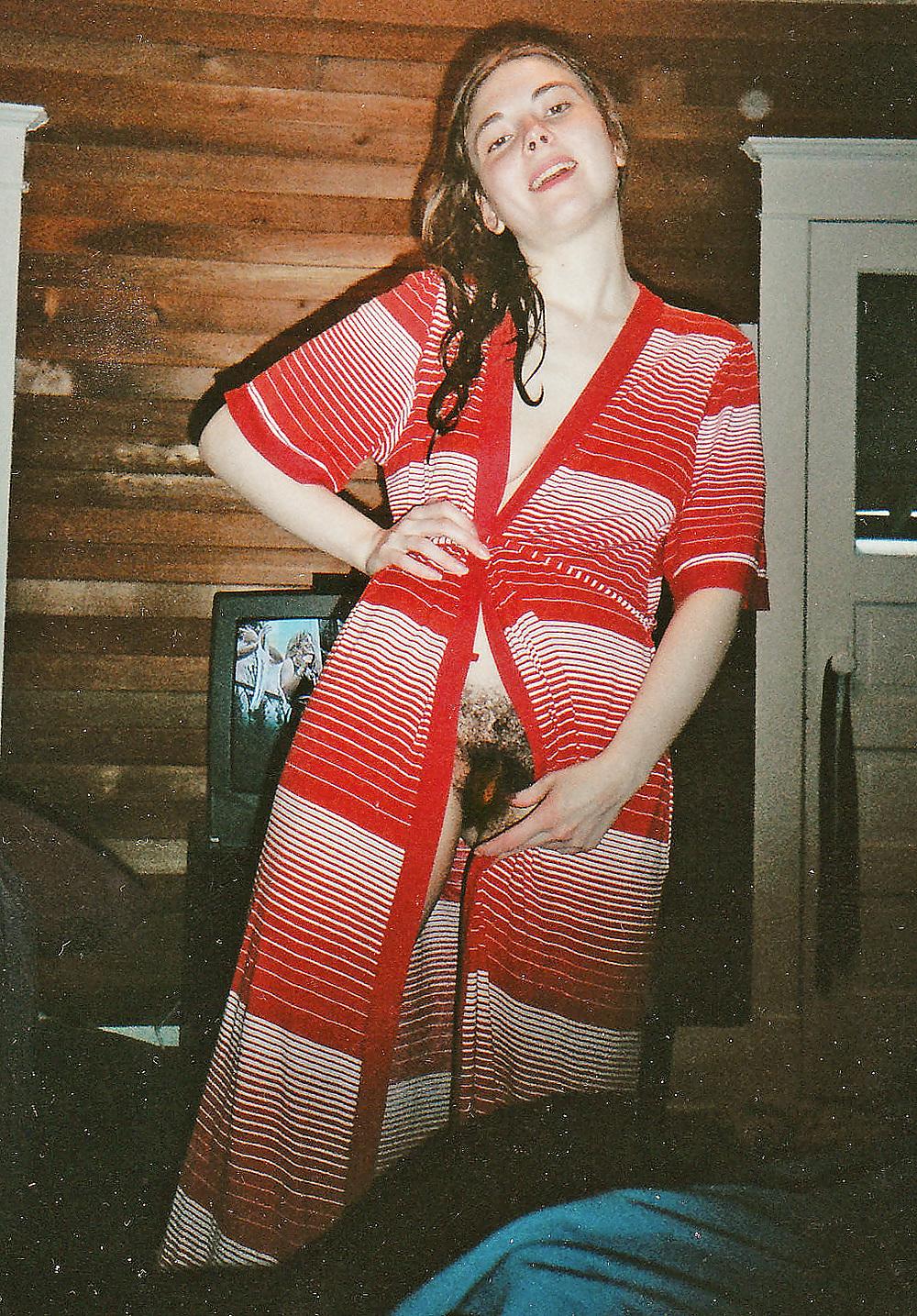 21P The Best of Naked Wife Amanda
