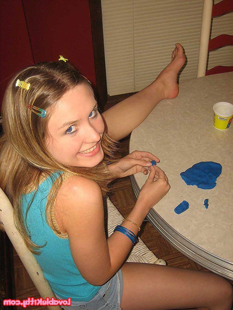 15P Pictures of teen chick Lovable Kitty getting naked to get you off
