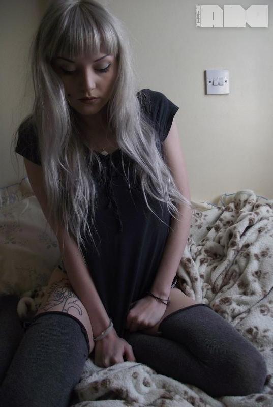 15P Blonde teen Lovisa Grey exposes her perky boobs in bed