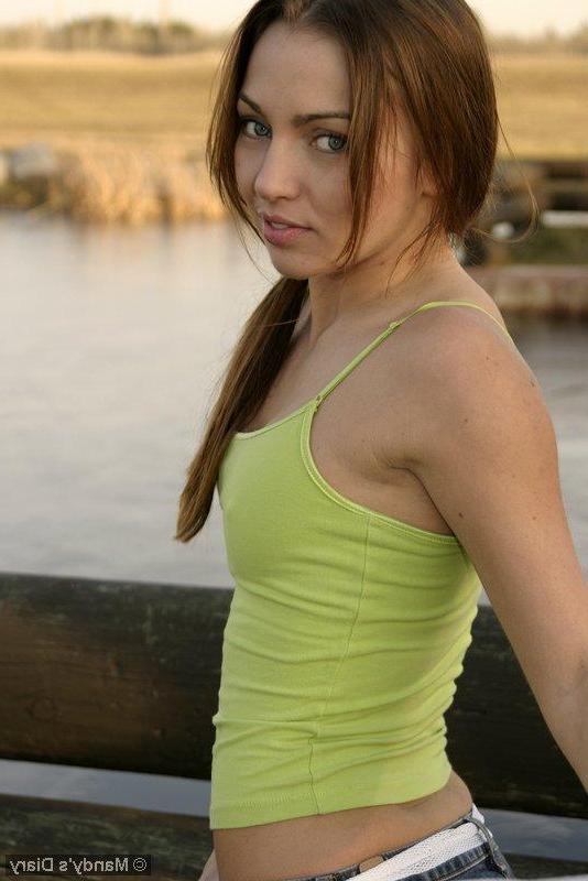 20P Pictures of teen cutie Mandy's Diary exposing herself outside