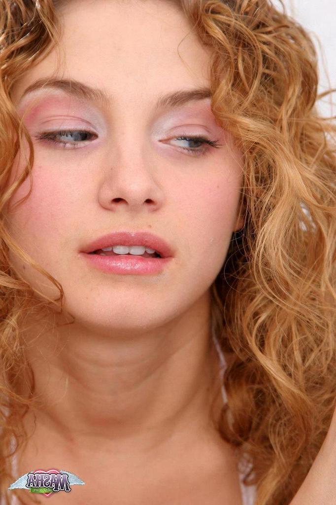 15P Pictures of teen cutie Masha Star teasing in her underwear