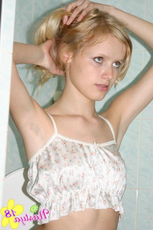 15P Pictures of Nastya 18 exposing her cute nude teen body