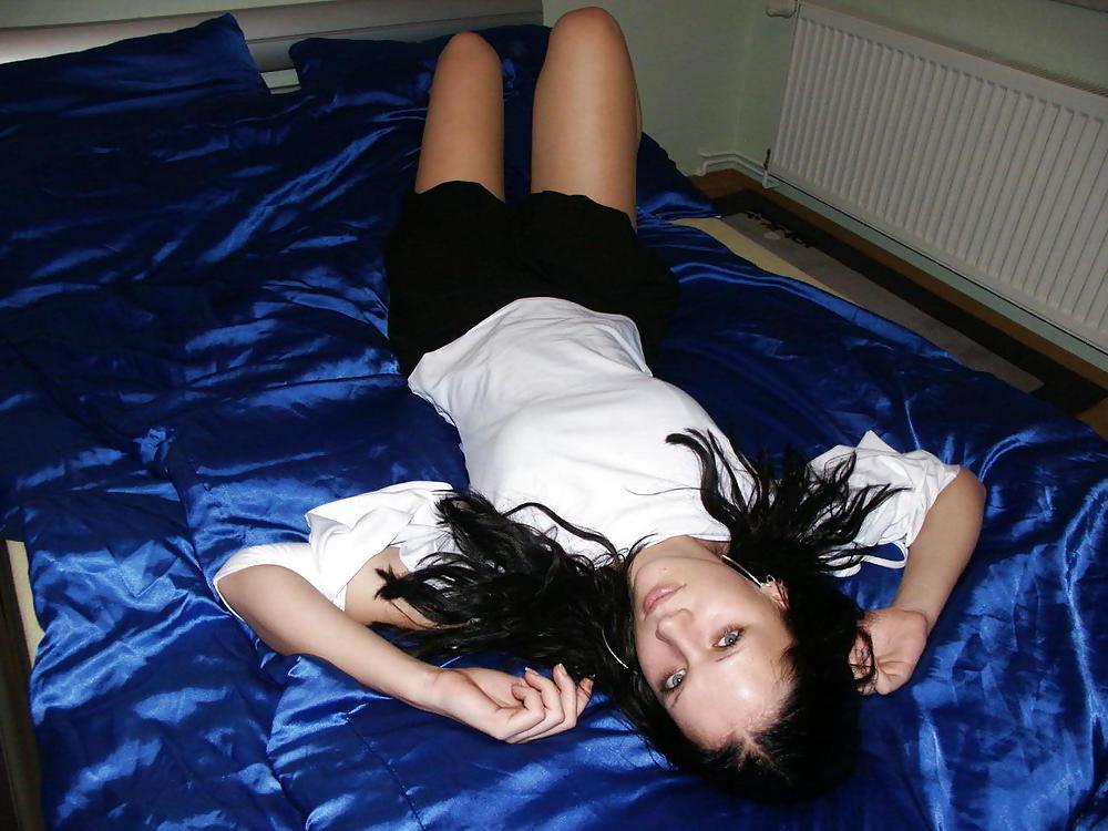 25P BEAUTIFUL AMATEUR TEEN FROM BERLIN III