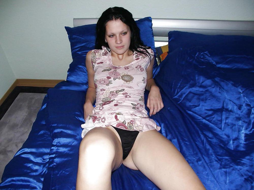 25P BEAUTIFUL AMATEUR TEEN FROM BERLIN XII