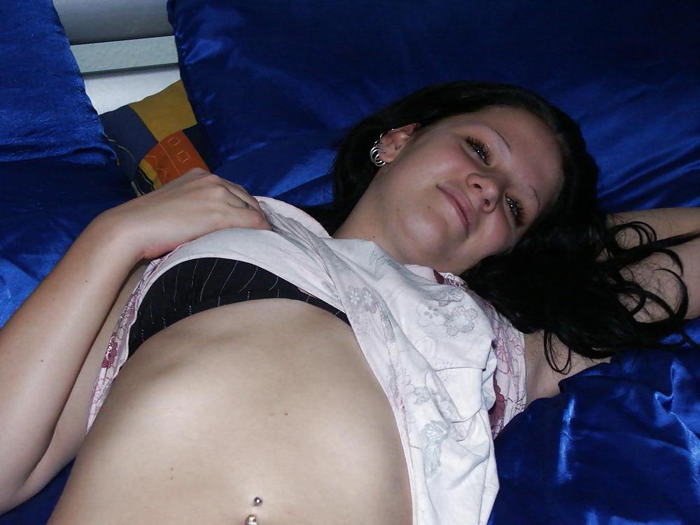 25P BEAUTIFUL AMATEUR TEEN FROM BERLIN XII