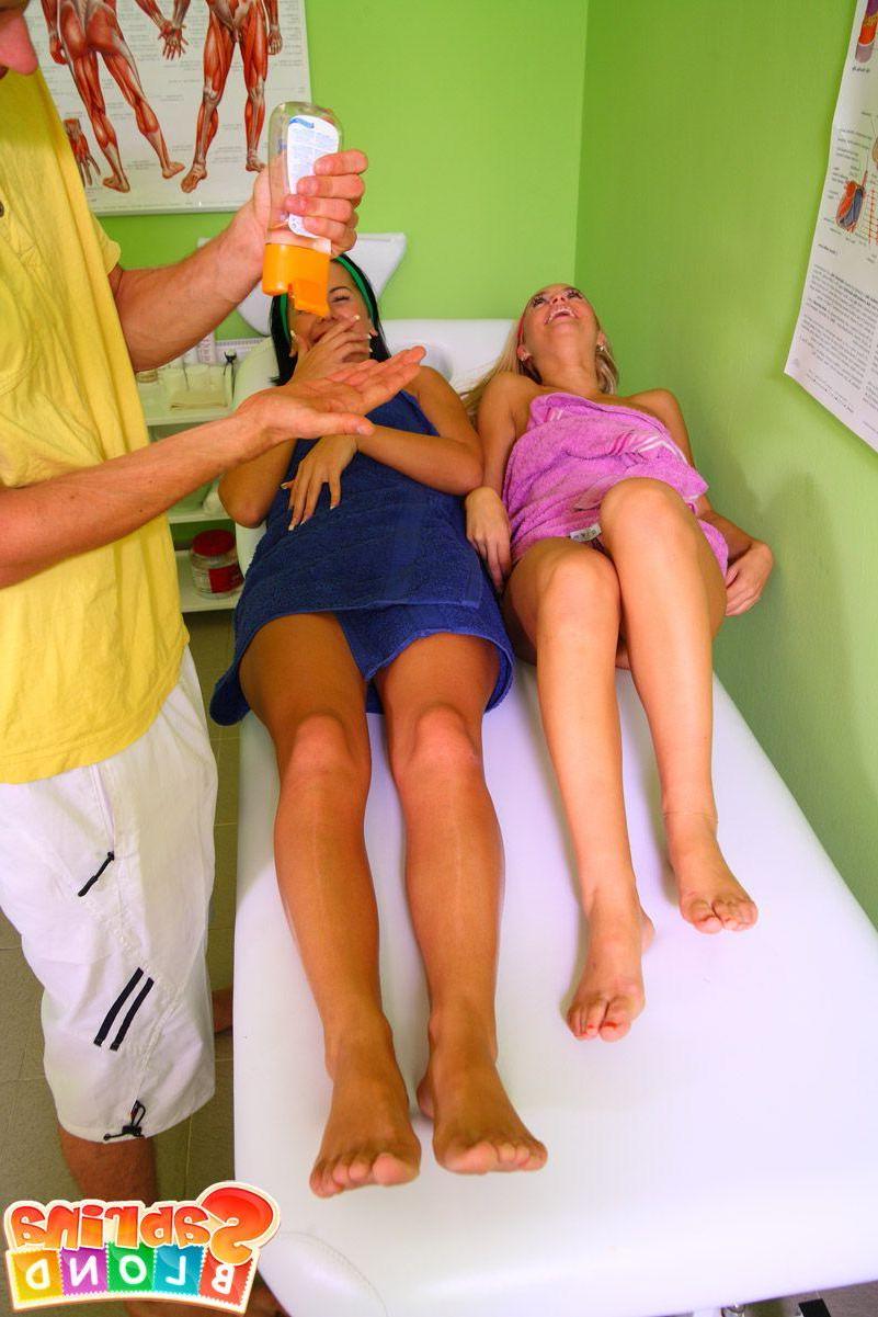 15P Pictures of teen girl Sabrina Blond getting a happy ending with her girlfriend
