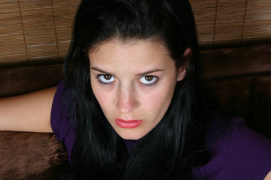 16P Pictures of teen cutie Solo Sydney getting naked for you