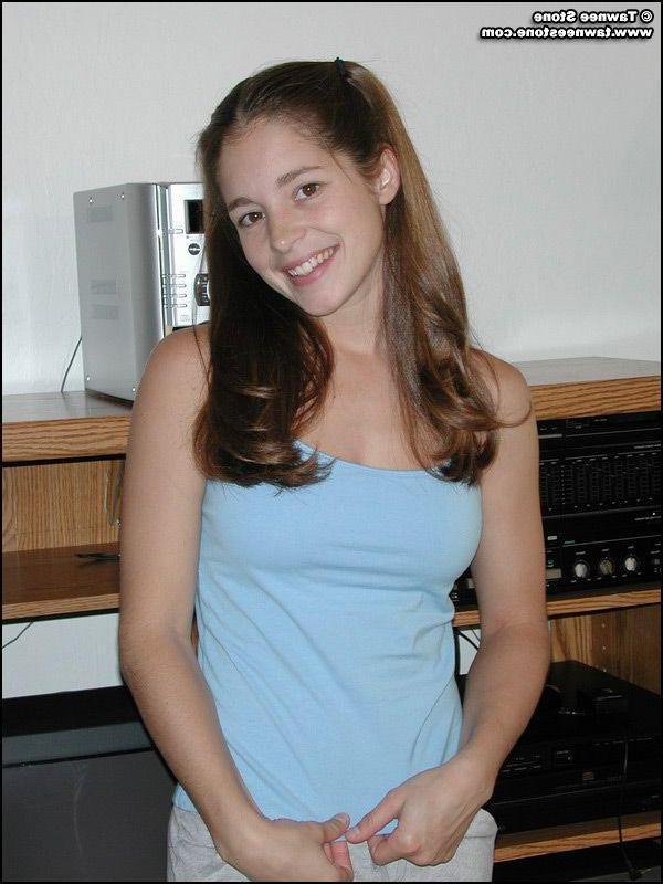 20P Pictures of Tawnee Stone showing her perky round boobies
