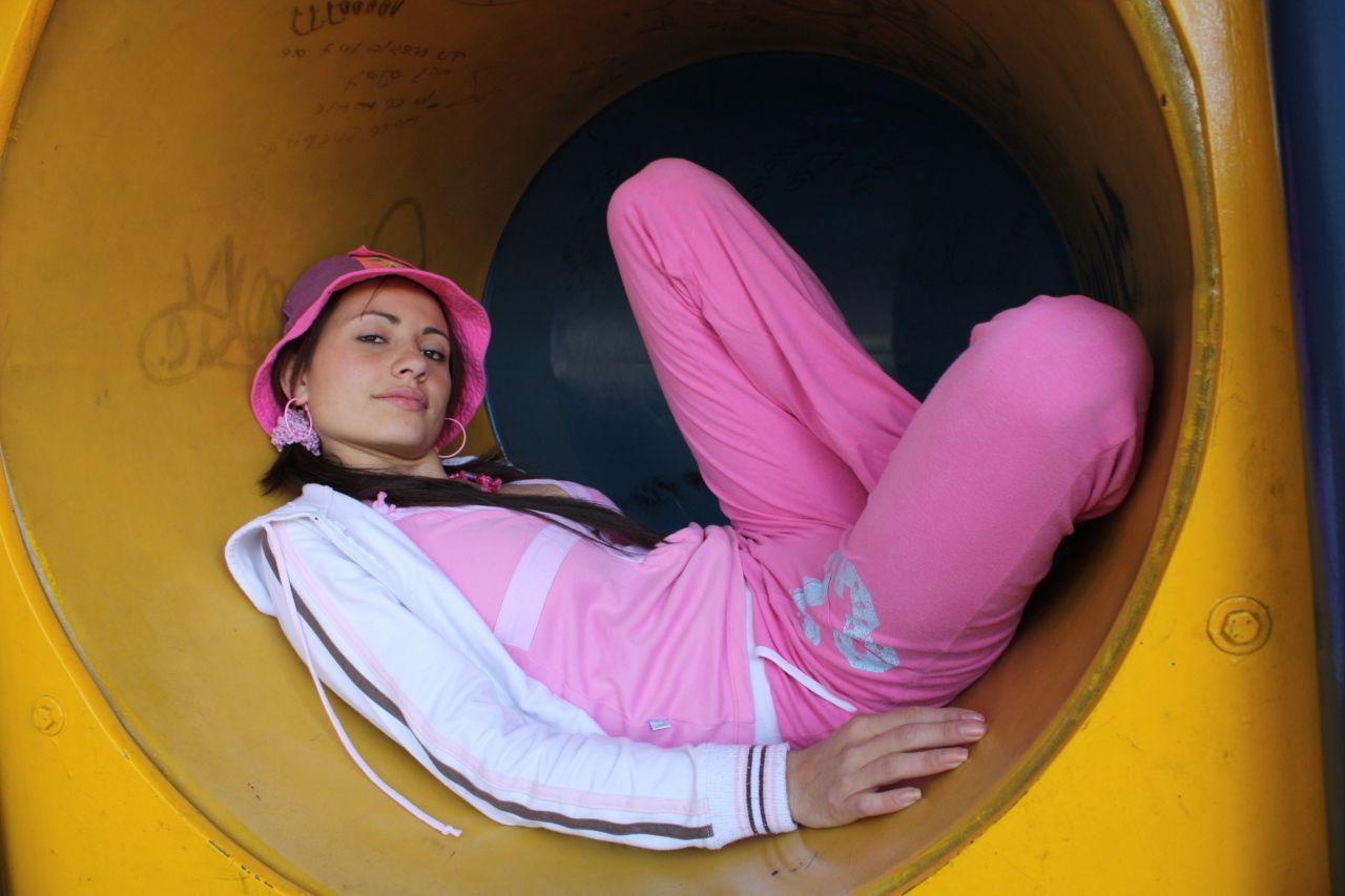 20P Pictures of Teen Solita getting naughty in a park