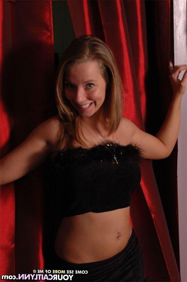 15P Pictures of teen amateur Your Caitlynn teasing with her fuckable body