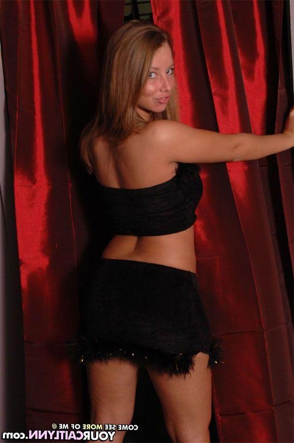 15P Pictures of teen amateur Your Caitlynn teasing with her fuckable body