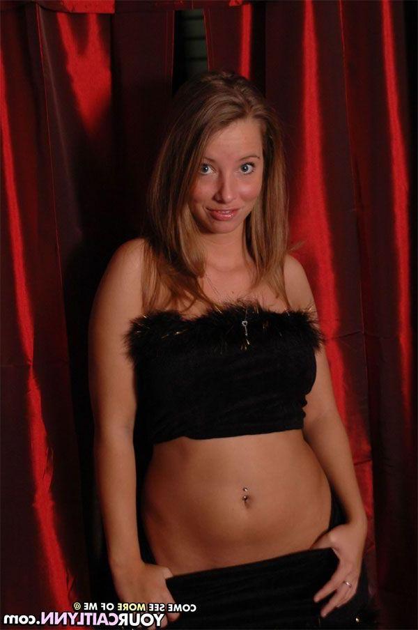 15P Pictures of teen amateur Your Caitlynn teasing with her fuckable body
