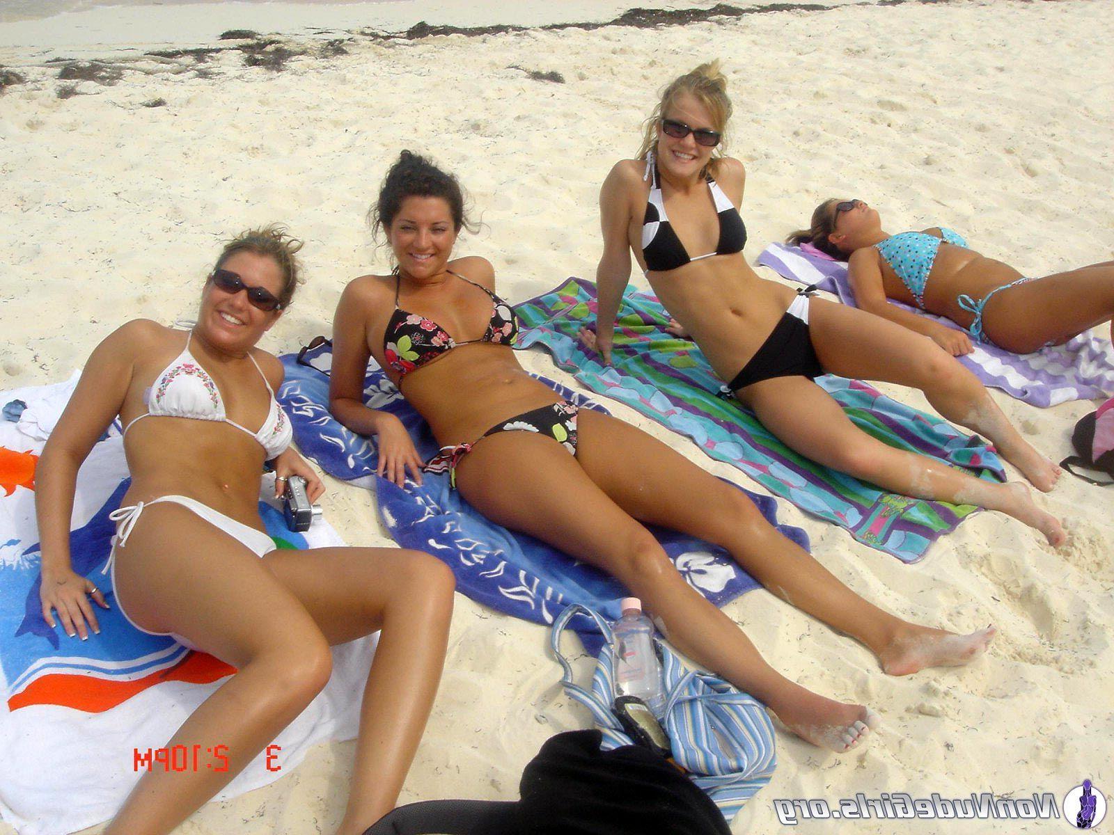 20P Pictures of super hot teen girls going wild