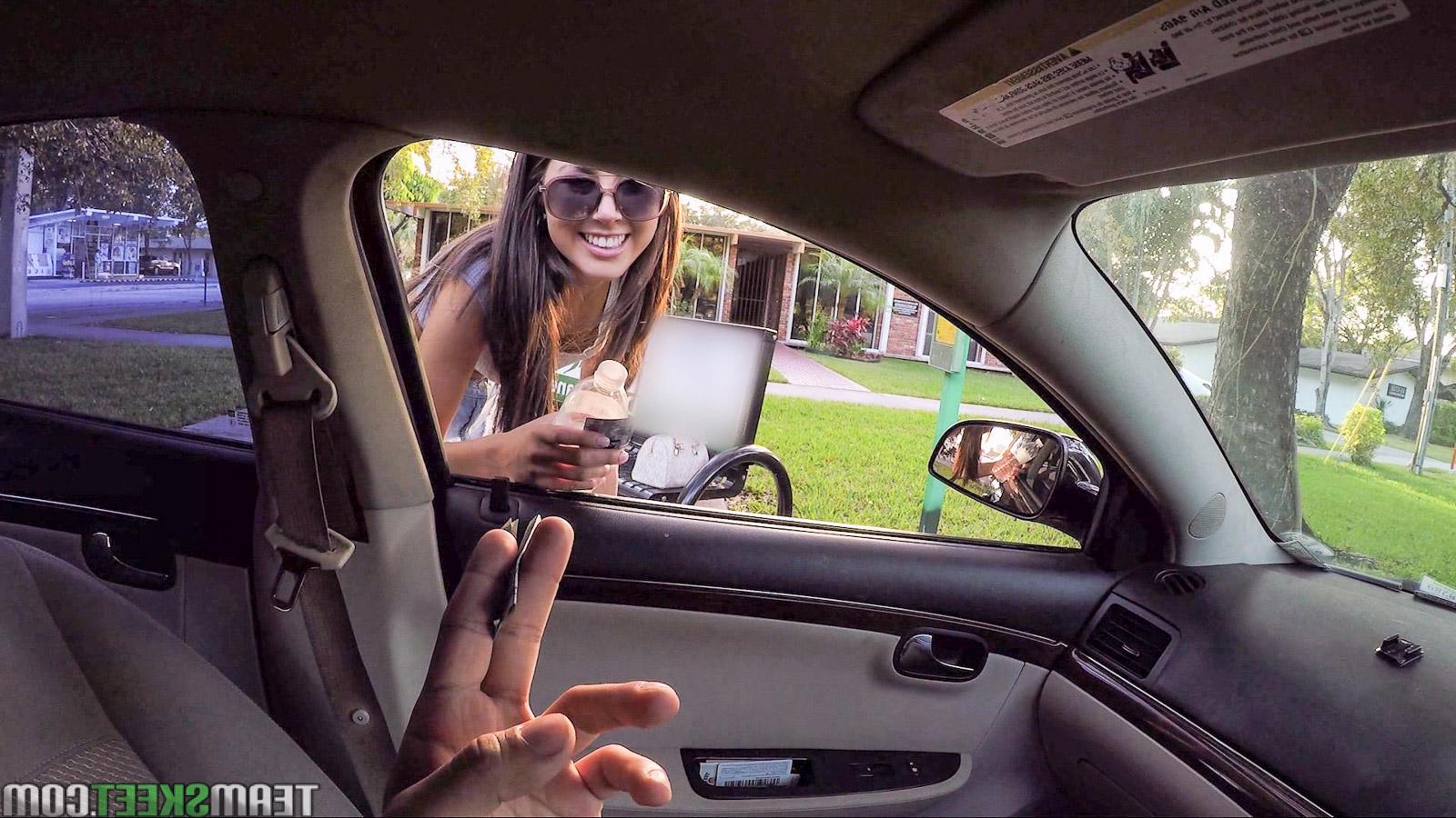 10P Hot teen London Lynn puts out for cash