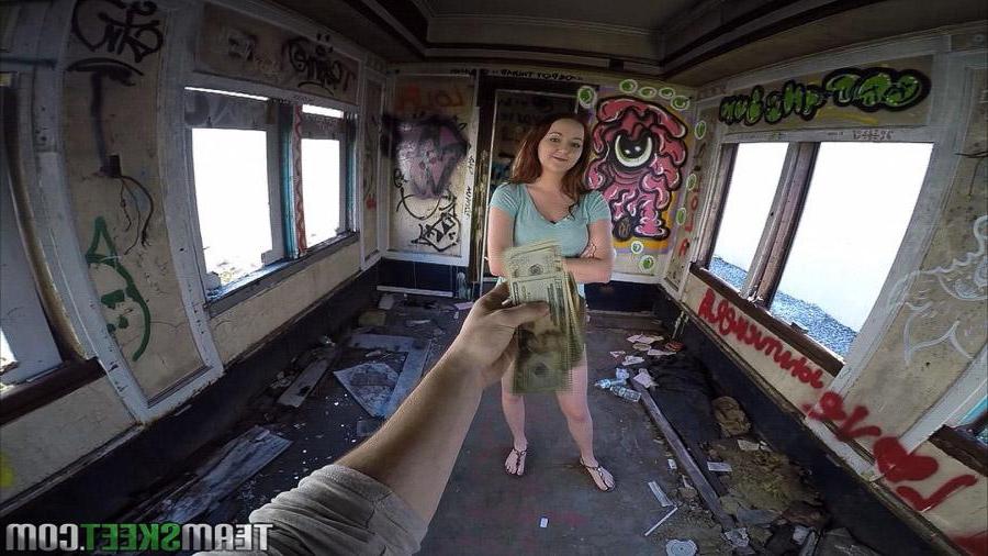 10P Brunette coed Leigh Rose puts out in exchange for cash