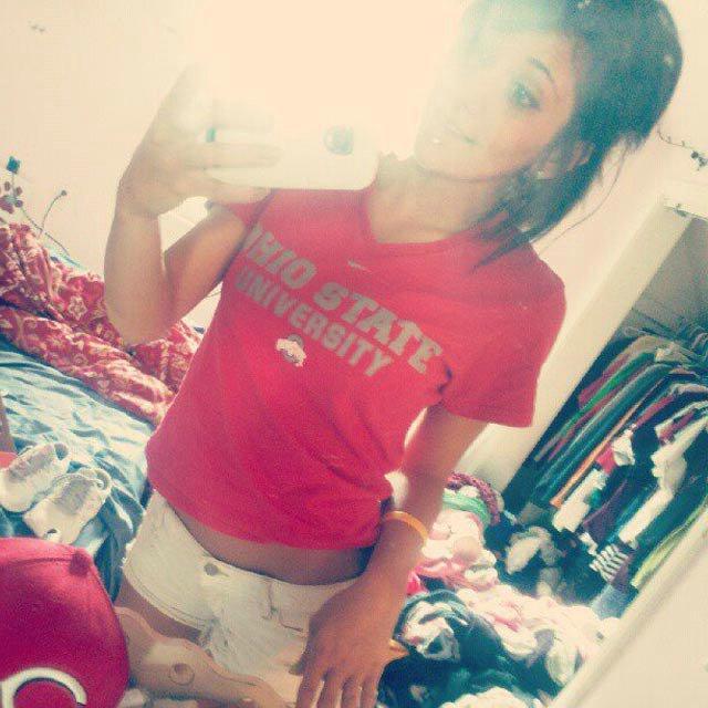 15P Stunning amateur teen girlfriends take naughty pics of themselves