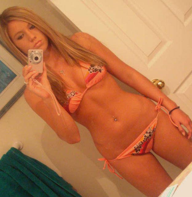 15P Pictures of amateur teen girls going slutty on camera