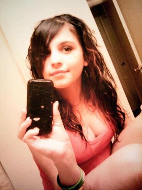 15P Pictures of amateur teen girls going slutty on camera