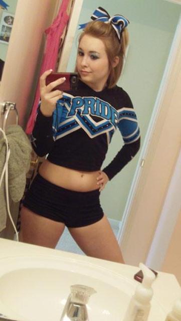 15P Pictures of naughty teen girlfriends capturing their hotness on camera