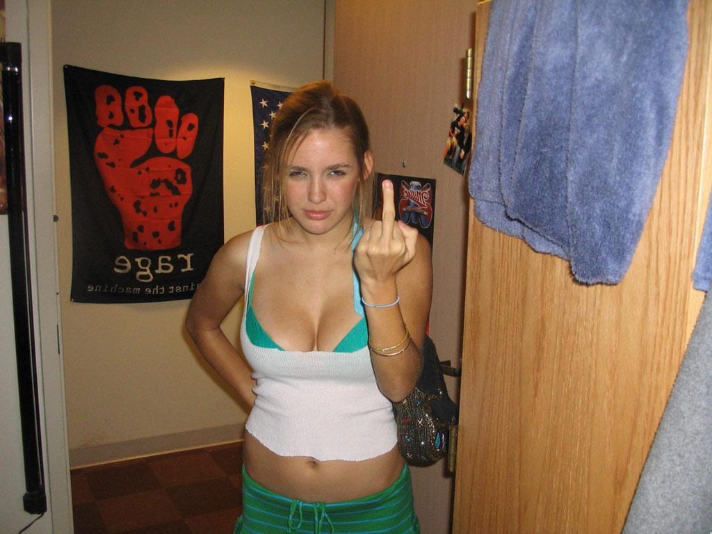 15P Pictures of hot teen girlfriends going slutty on camera