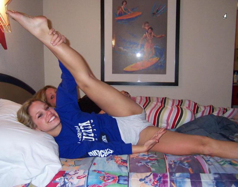 15P Pictures of hot amateur teen girls being naughty on camera