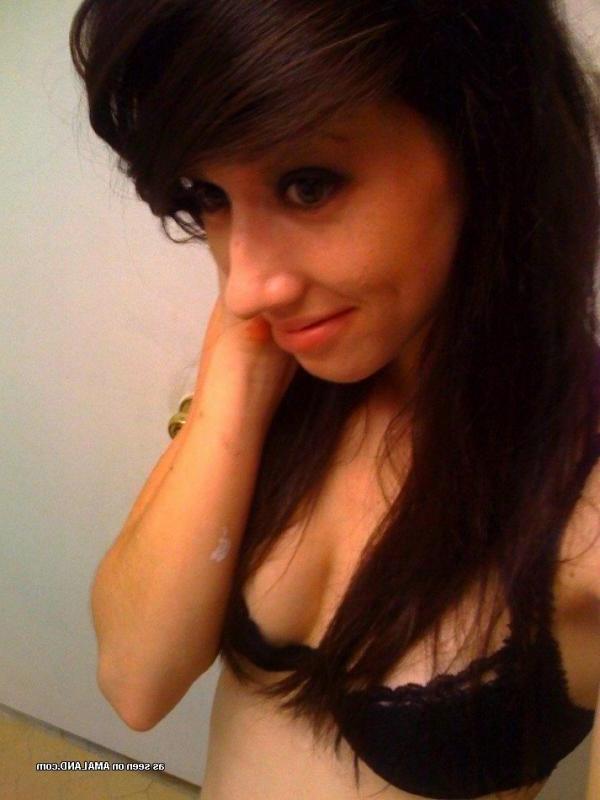 14P Pictures of a hot brunette teen gf camwhoring in her kinky lingerie