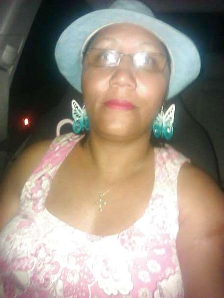 5P Ebony milf