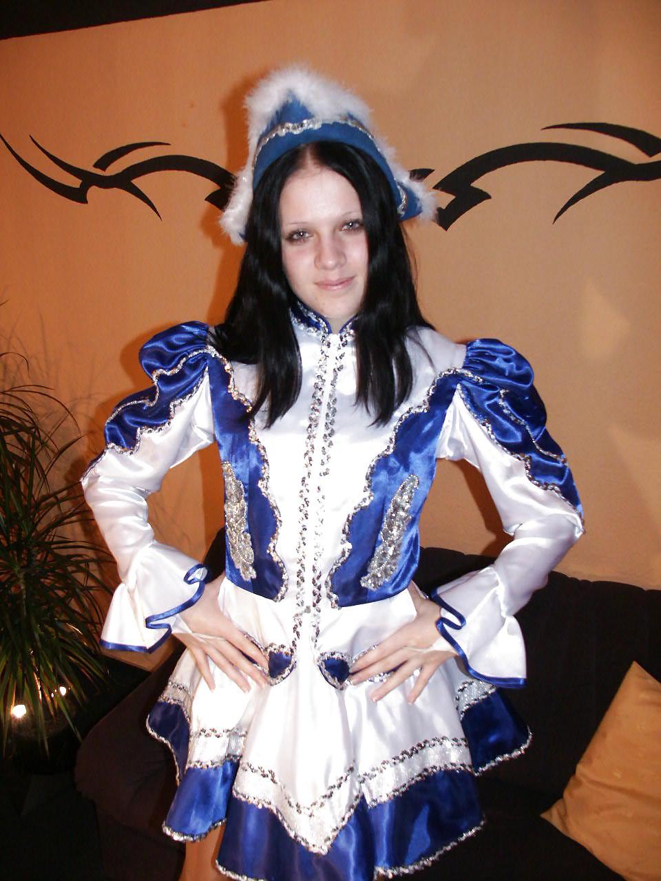 25P BEAUTIFUL AMATEUR TEEN FROM BERLIN IV