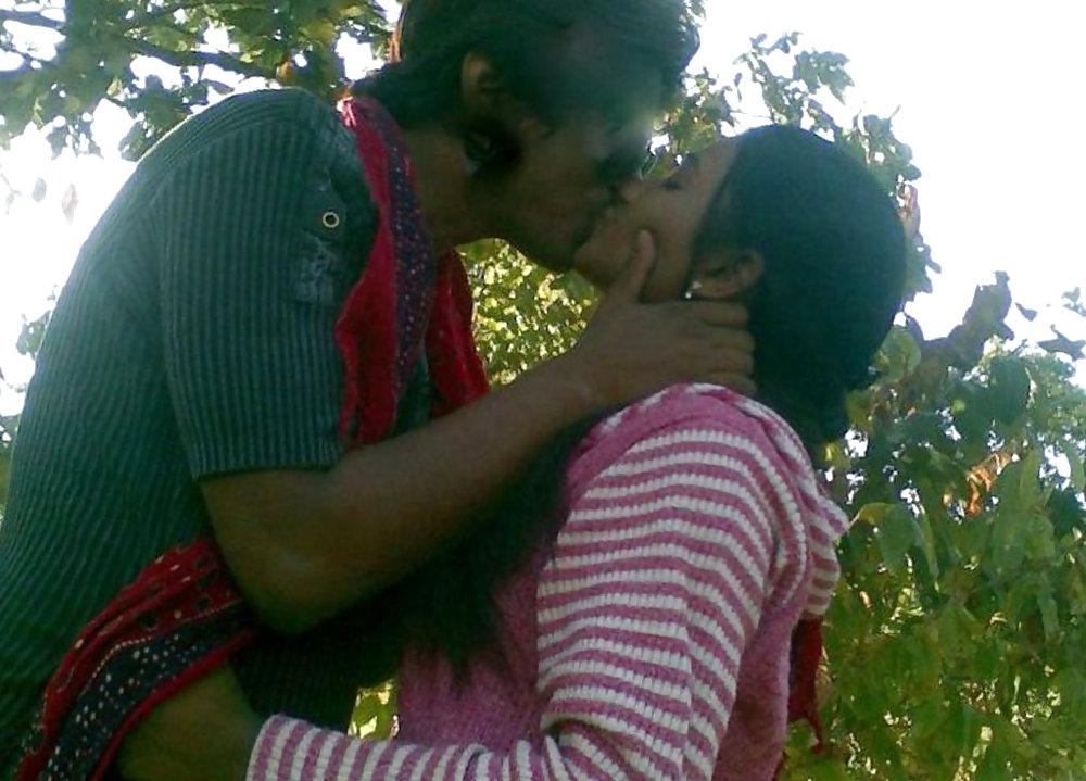 6P Bangla couple 