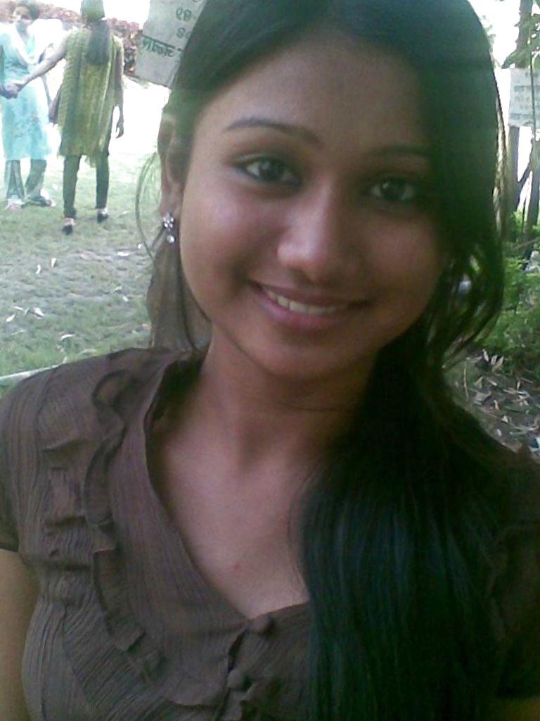 6P Bangla couple 