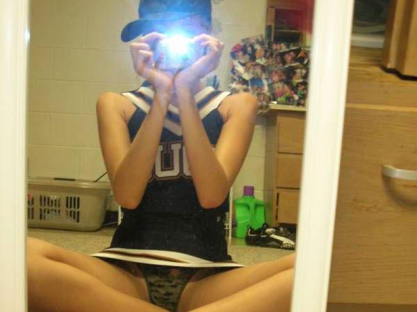 16P Amateur teen cheerleaders