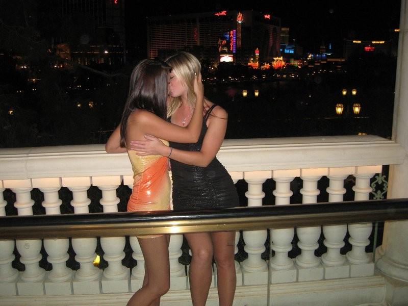 16P Amateur teen girls selfshots