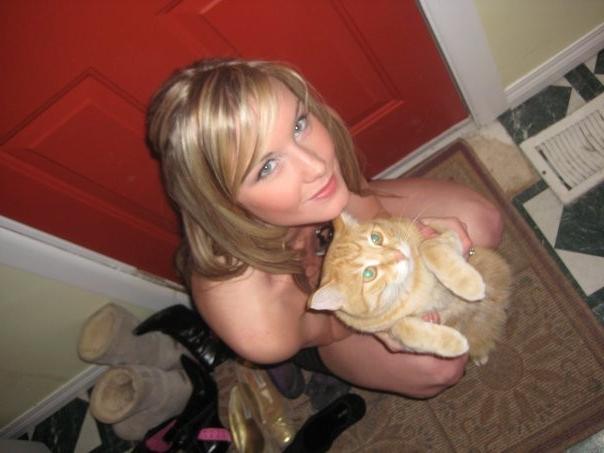 16P Amateur teen girls selfshots