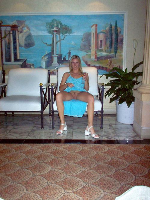 20P Public upskirts caught amateur teen upskirts in public