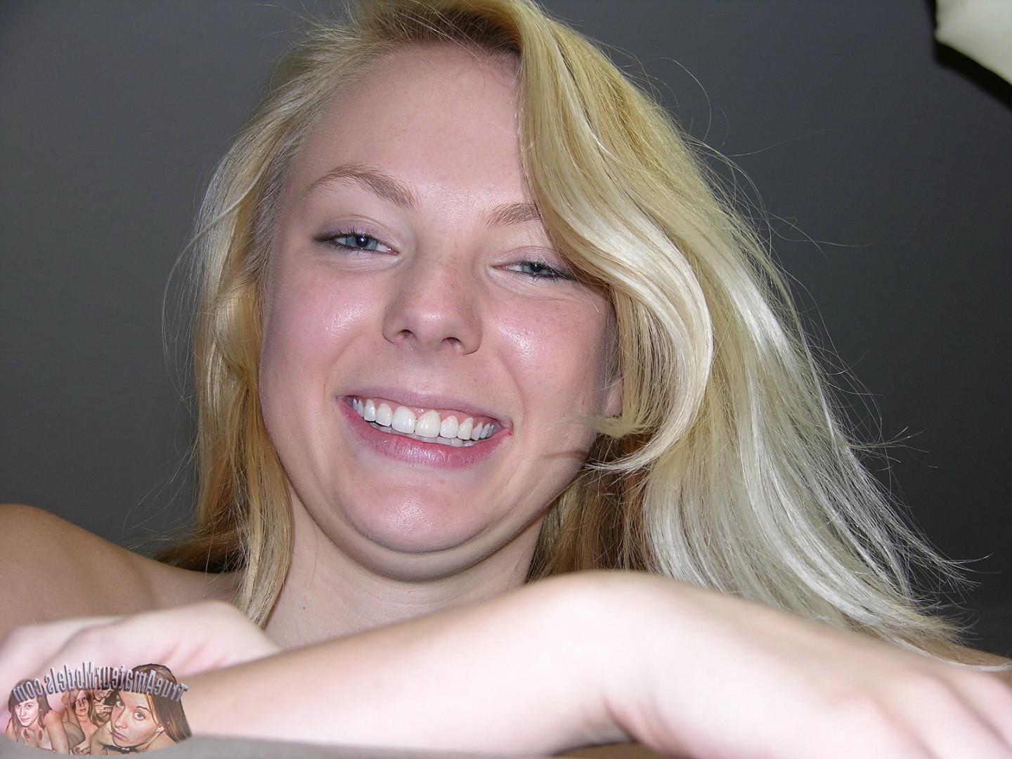 16P Amateur teen model Sunny