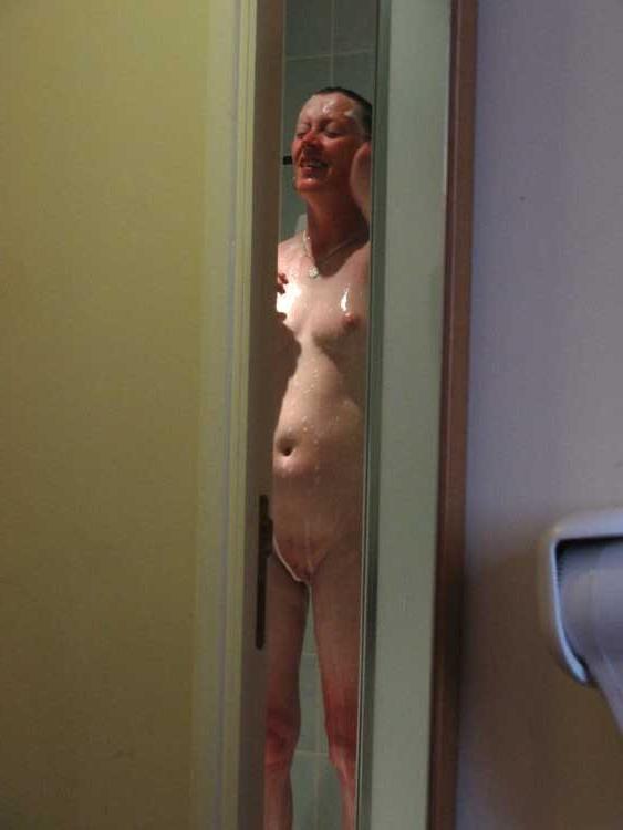 15P Showering amateur milf Frances in voyeur footage