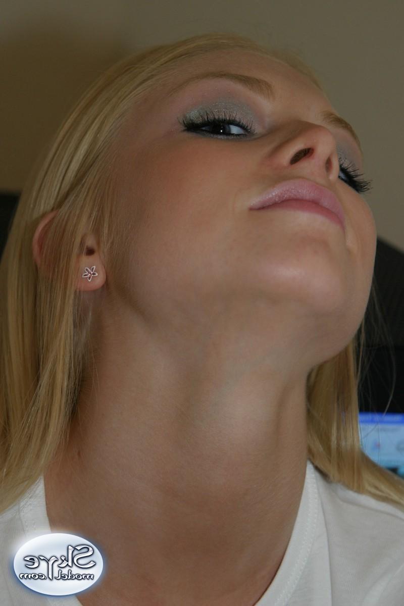 16P Blonde amateur teen tease